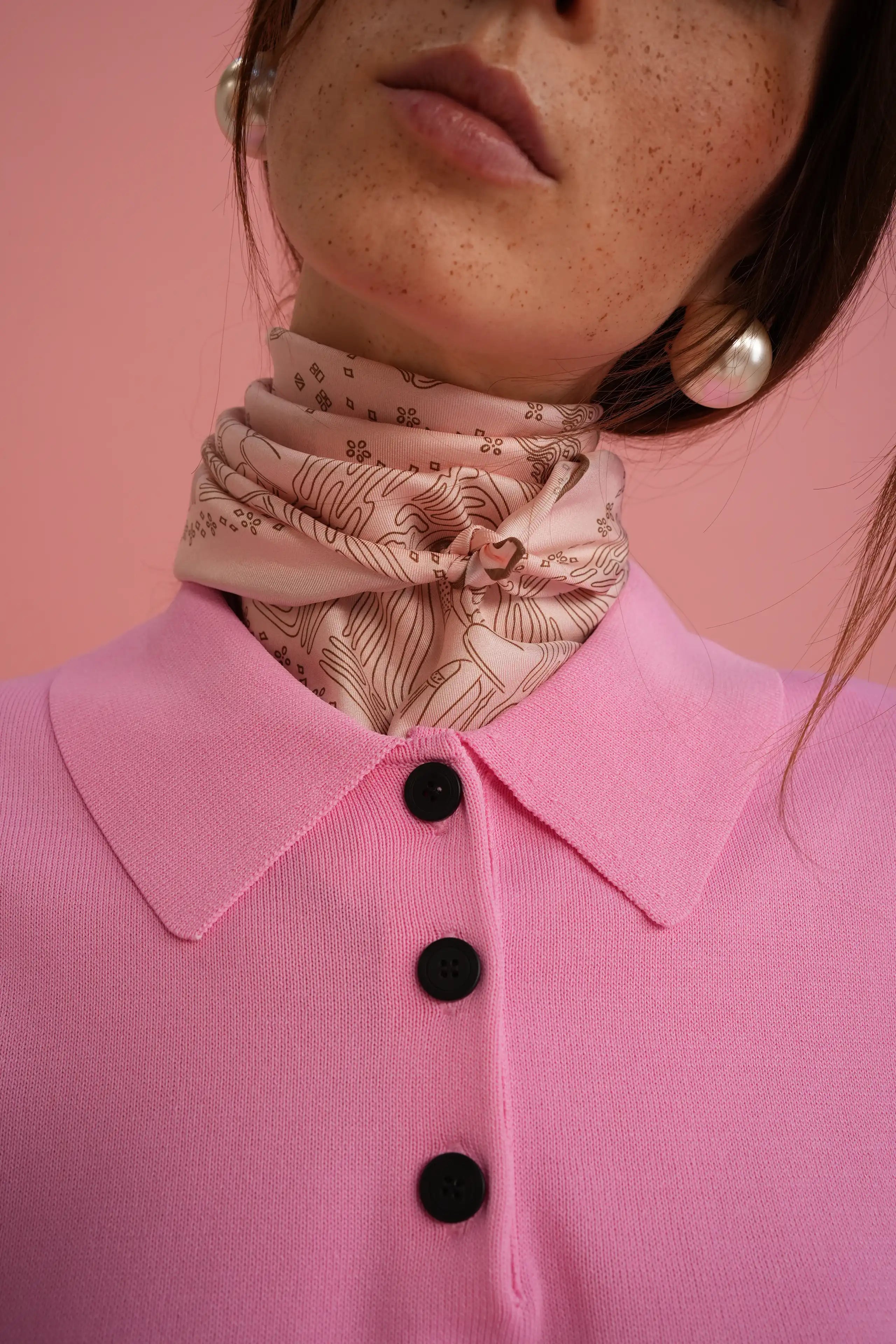 The Girl Who Loves Reading